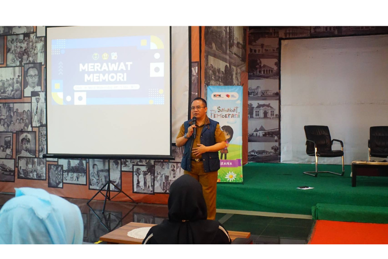 Speaker, H. Medi Mahendra, AP., S.Sos., M.Si.